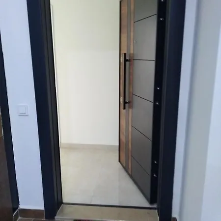 Apartamento Carsija Life Residence 1 *